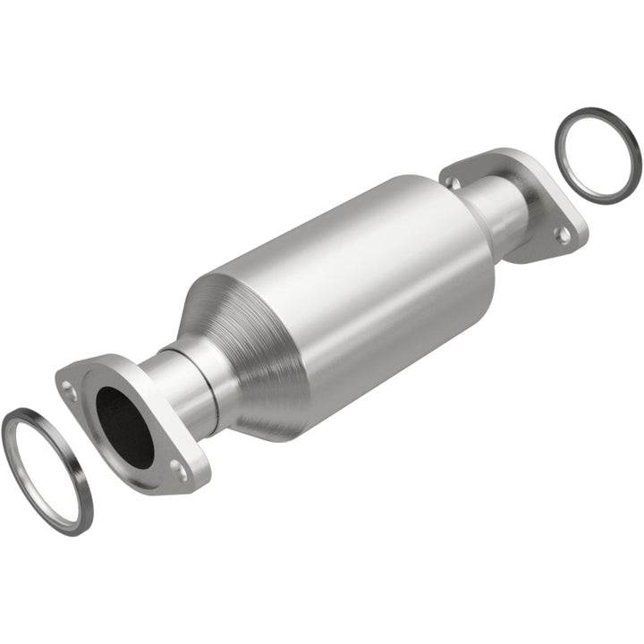 Magnaflow Direct-Fit Catalytic Converter for 95-99 Toyota Tacoma and 1997 Geo Prizm - OneFastShop
