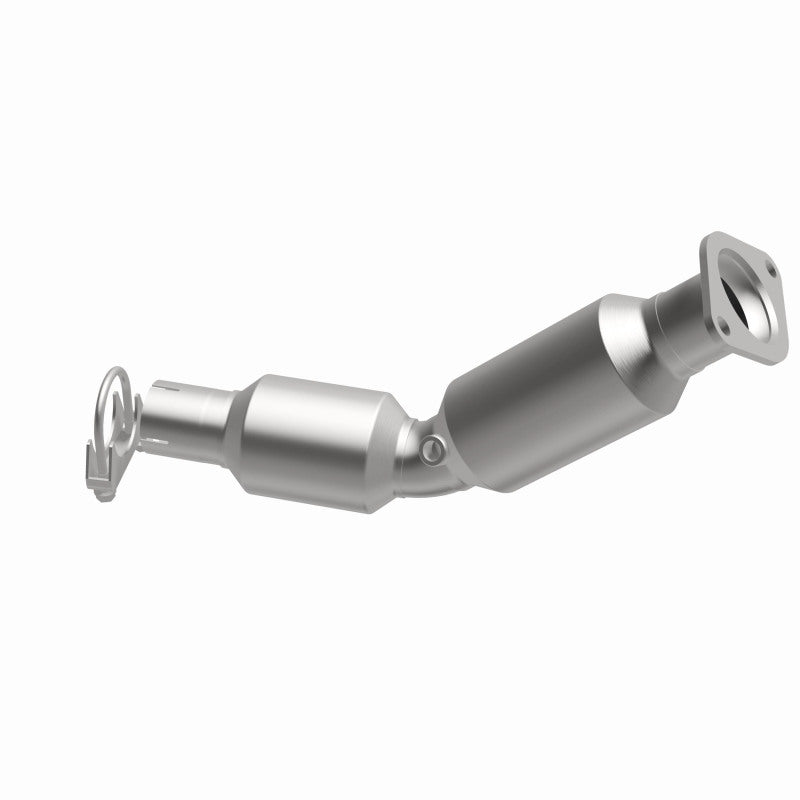 Magnaflow Direct-Fit Catalytic Converter 2010-2015 Prius L4 1.8 OEM Underbody