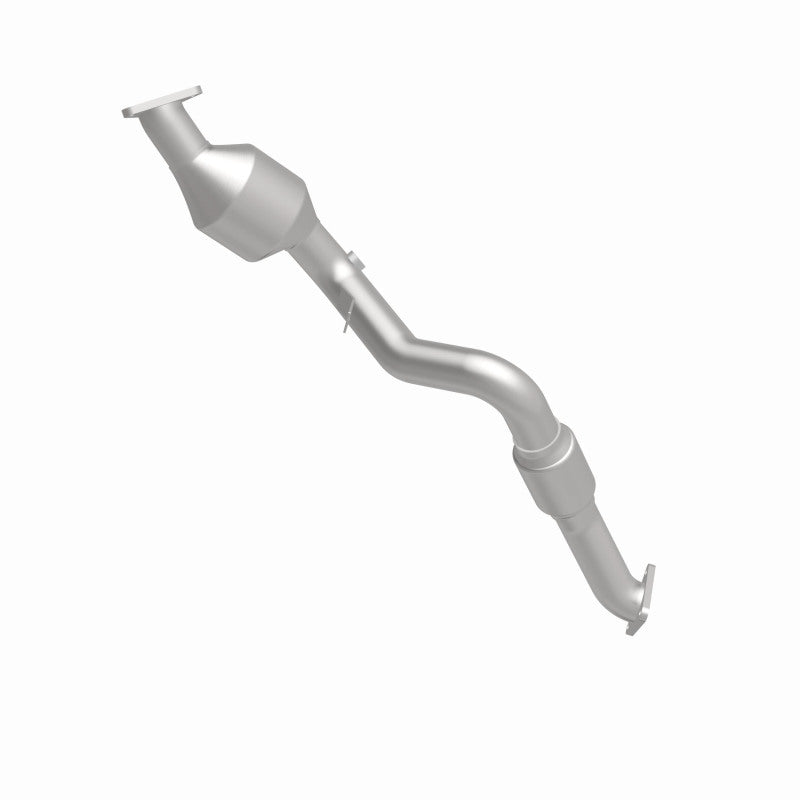 Magnaflow Direct-Fit Catalytic Converter OEM Underbody for 2007-2010 Audi Q7 V6 3.6 and 2008-2010 Volkswagen Touareg - OneFastShop