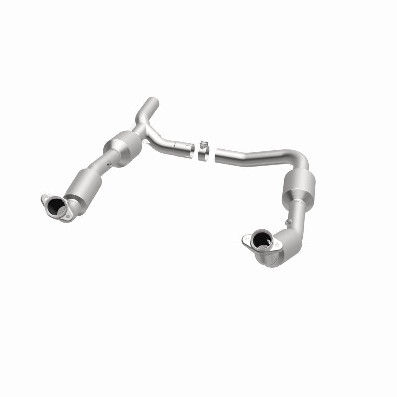 Magnaflow Direct Fit Catalytic Converter for 07-08 Ford E-150 E-250 - OneFastShop