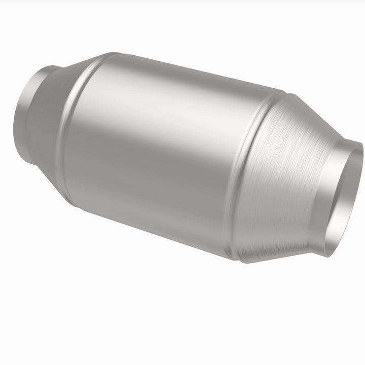 Magnaflow Universal Catalytic Converter 2.50 Inch C/C CA Pre-OBDII for 1982-1995 Dodge Isuzu Models