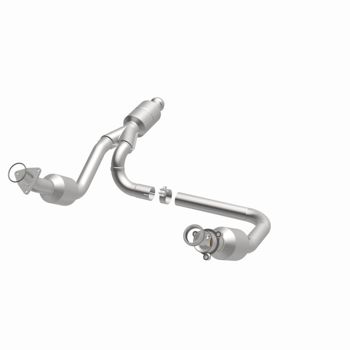 Magnaflow Direct-Fit Catalytic Converter for 14-16 GMC Sierra 1500 V6 4.3L - OneFastShop