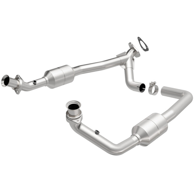 Magnaflow Direct-Fit Catalytic Converter for 00-03 Ford E150 5.4L - OneFastShop