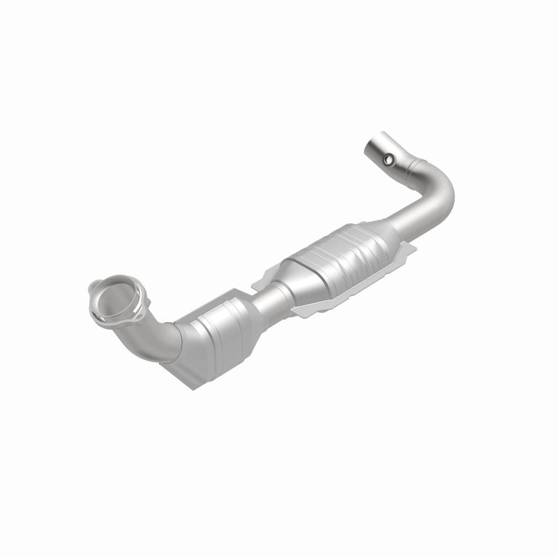 MagnaFlow Direct-Fit Catalytic Converter 99-00 Ford F-150 5.4L 2WD