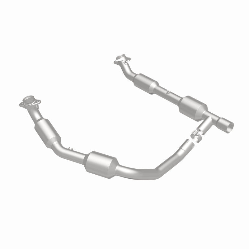 Magnaflow Direct Fit Catalytic Converter for 05-08 Ford E-350 Super Duty 5.4L - OneFastShop