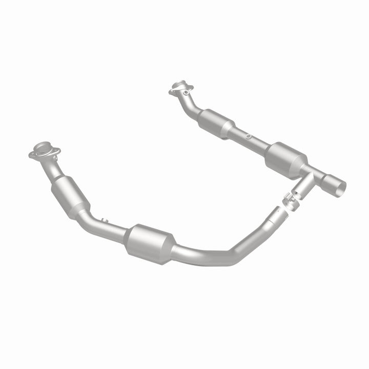 Magnaflow Direct Fit Catalytic Converter for 05-08 Ford E-350 Super Duty 5.4L - OneFastShop