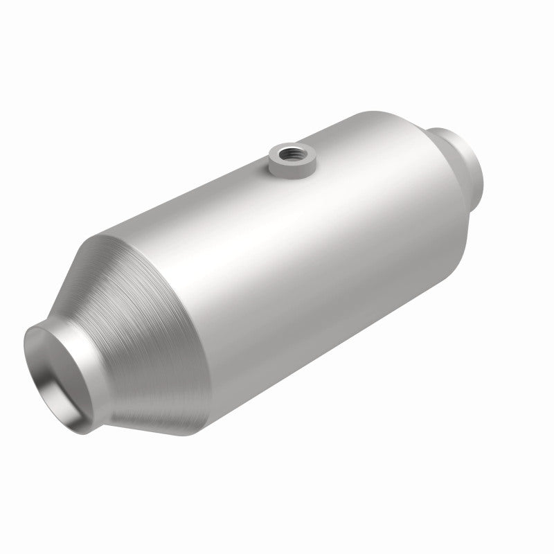 Magnaflow 2.50in Uni. Direct Fit Mid-Bed Series Converter for Ford F-150 2009-2022, E-350 Super Duty, Transit-150/250/350