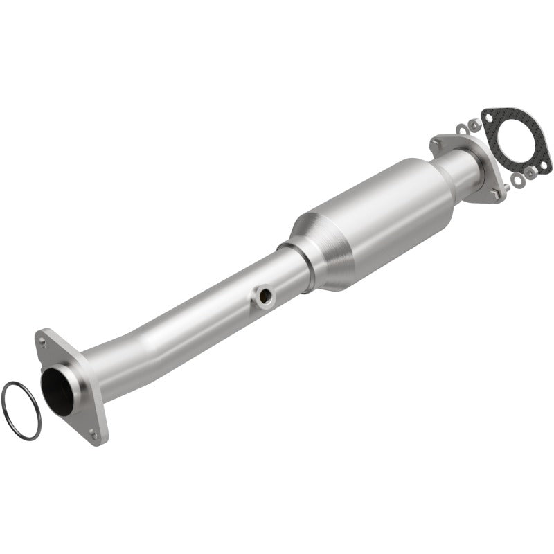 MagnaFlow California Grade Direct-Fit Catalytic Converter - INFINITI QX56, Nissan Pathfinder Armada 5.6L 2004 (4593217)