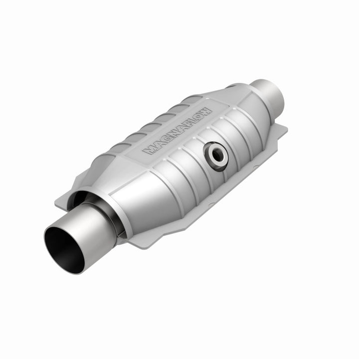 Magnaflow Universal Catalytic Converter 2.5" OBDII Rear Mid-Bed 02