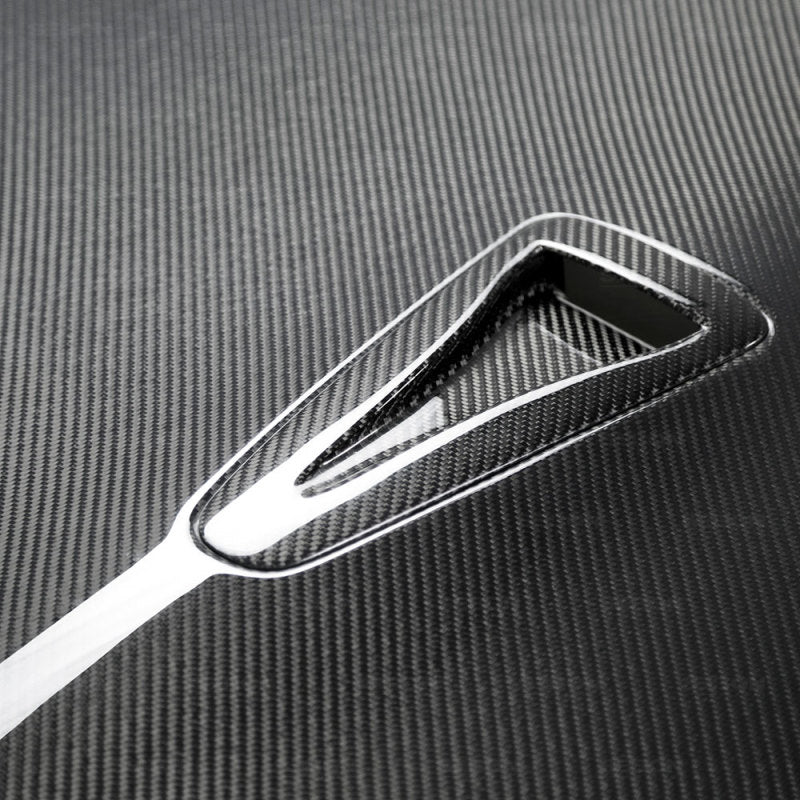 Seibon OEM Carbon Fiber Hood for 09-10 Nissan GTR R35
