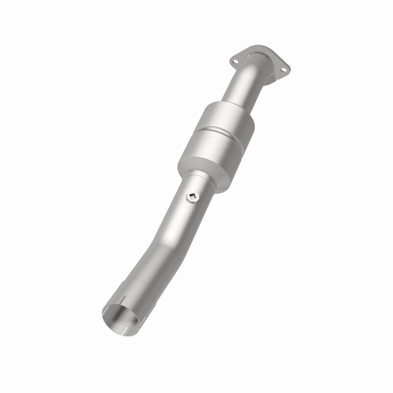 Magnaflow Direct-Fit Catalytic Converter Passenger Side Rear for 2001-2006 Chevy/GMC Silverado/Sierra 2500 HD