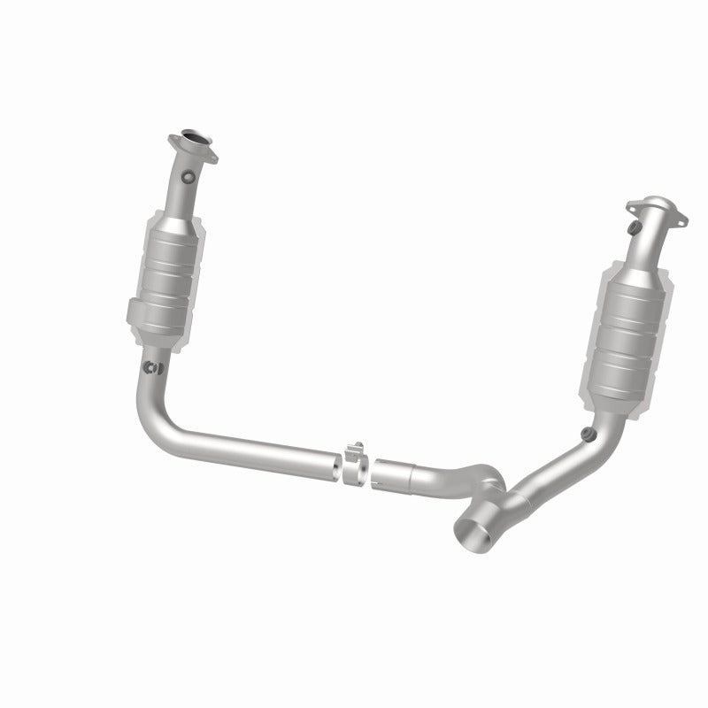 MagnaFlow Direct Fit Catalytic Converter 2006 Dodge RAM 1500 5.7L Front Axle