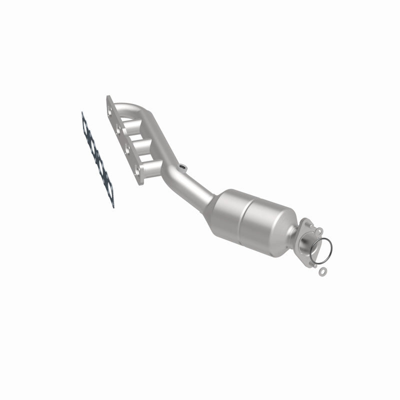 MagnaFlow Direct-Fit Stainless Steel Catalytic Converter 5.6L V8 - 04-06 Nissan Titan - OneFastShop