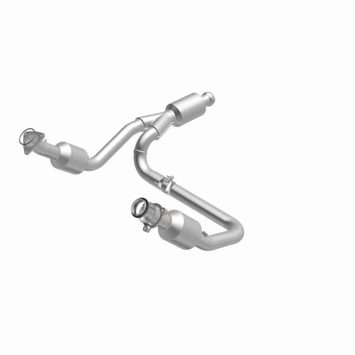 Magnaflow Underbody Direct-Fit Catalytic Converter for Chevrolet Silverado 1500 14-15