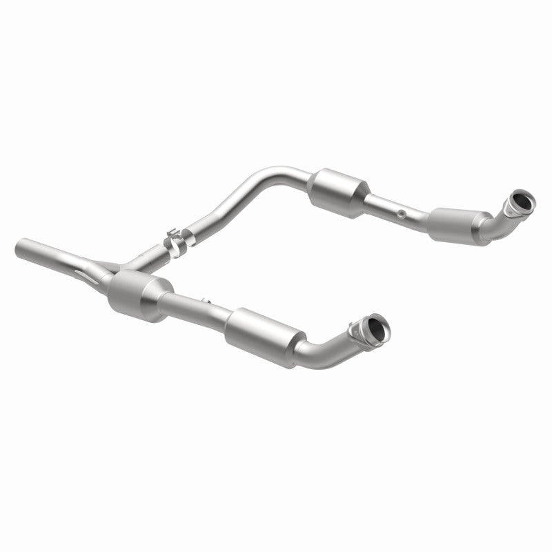 Magnaflow Direct Fit Catalytic Converter for 2008 Ford E-150 4.6L - OneFastShop