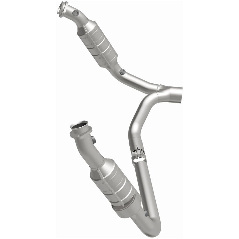 MagnaFlow Direct Fit Catalytic Converter 2006 Dodge RAM 1500 5.7L Front Axle