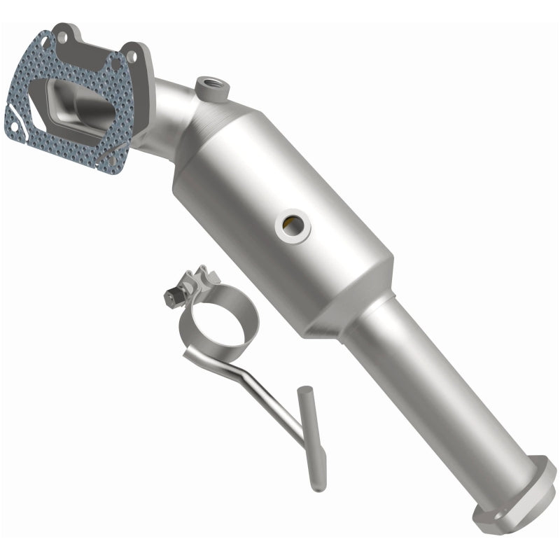 Magnaflow Direct-Fit OEM Grade Catalytic Converter for 12-17 Jeep Wrangler 3.6L