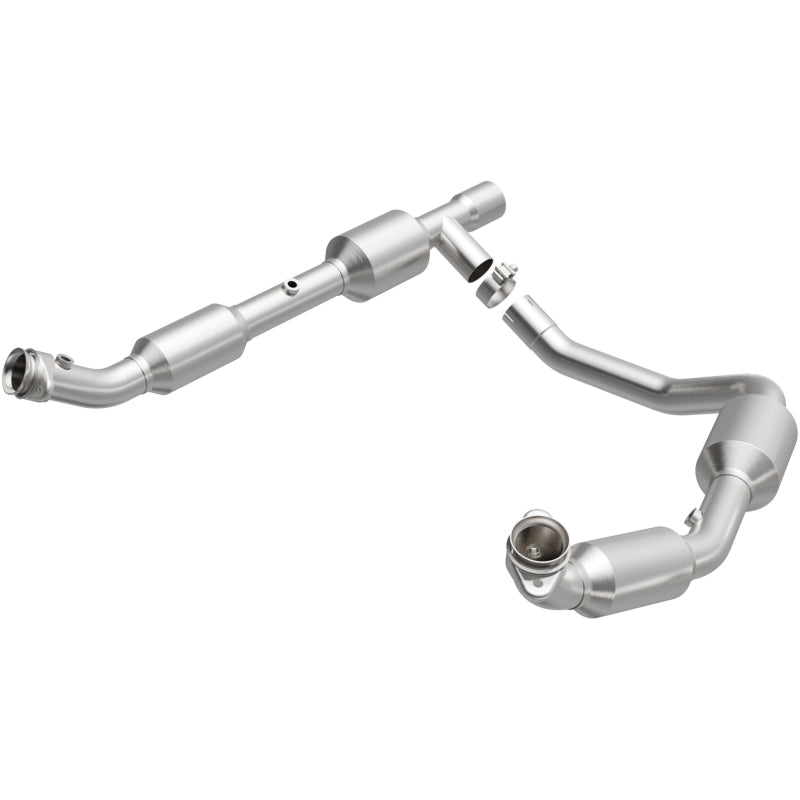 Magnaflow Direct Fit Catalytic Converter for 05-08 Ford E-350 Super Duty 5.4L