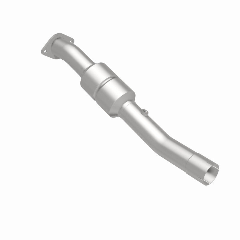 Magnaflow Direct-Fit Catalytic Converter Passenger Side Rear for 2001-2006 Chevy/GMC Silverado/Sierra 2500 HD