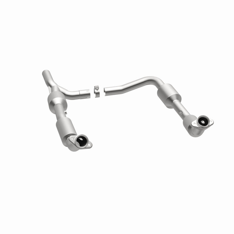 Magnaflow Direct Fit Catalytic Converter for 07-08 Ford E-150 E-250 - OneFastShop