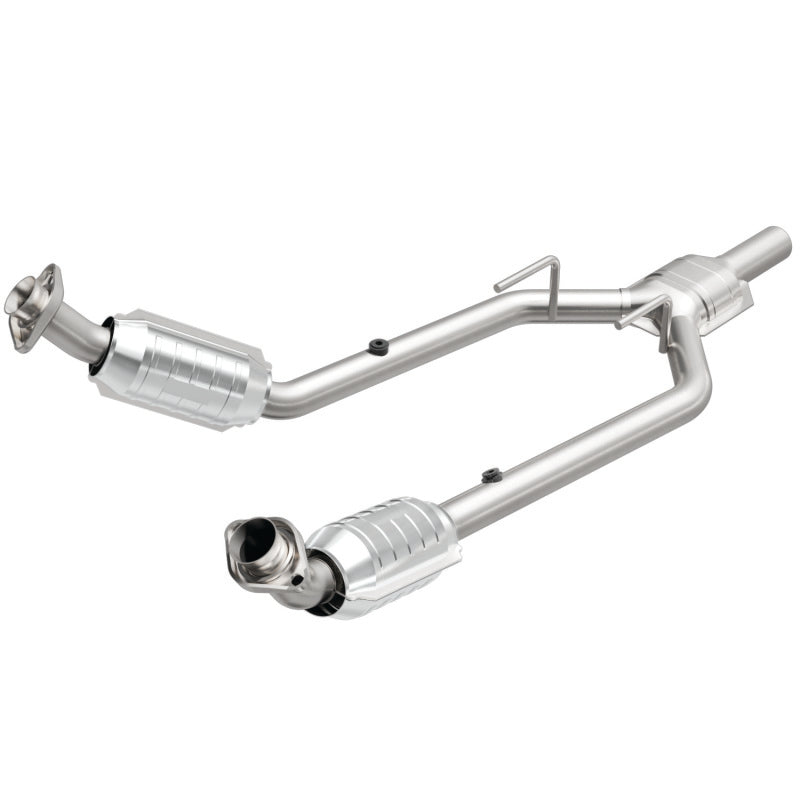 Magnaflow Direct-Fit Catalytic Converter for Ford Thunderbird and Mercury Cougar 1996-1997 - OneFastShop