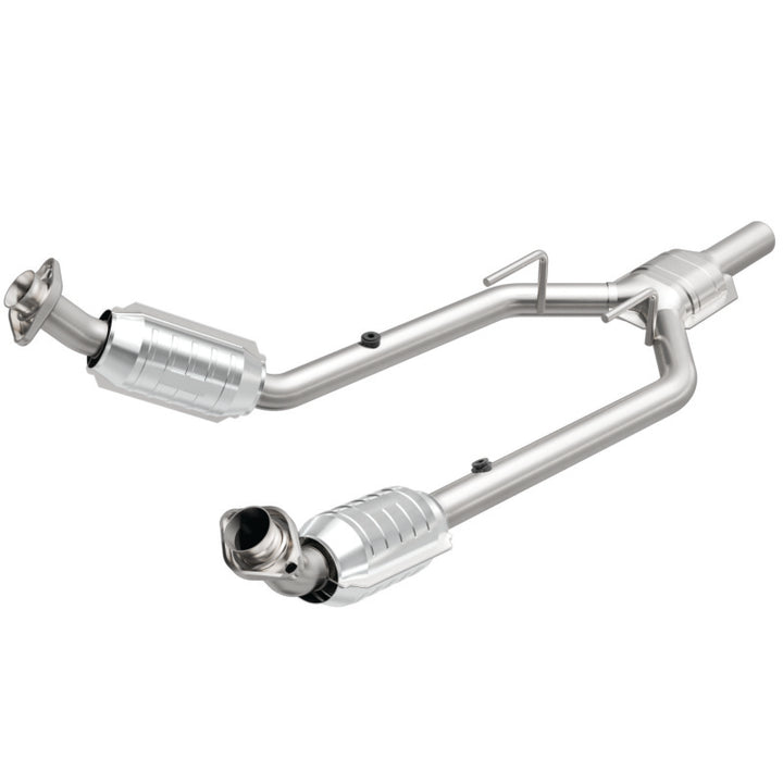 Magnaflow Direct-Fit Catalytic Converter for Ford Thunderbird and Mercury Cougar 1996-1997 - OneFastShop