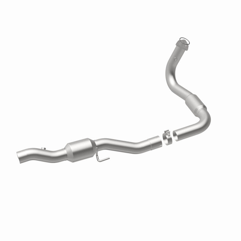 Magnaflow Direct Fit 01-06 Sierra 2500 HD 6.0L Catalytic Converter - OneFastShop