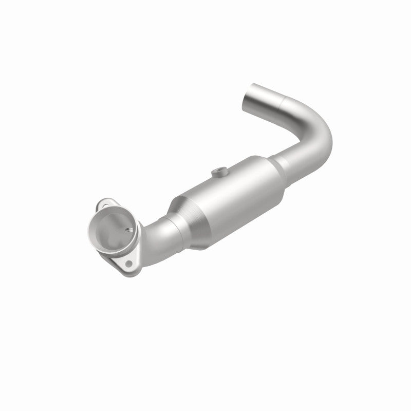 Magnaflow Direct Fit Converter for 07-08 Ford Expedition 5.4L CARB Compliant