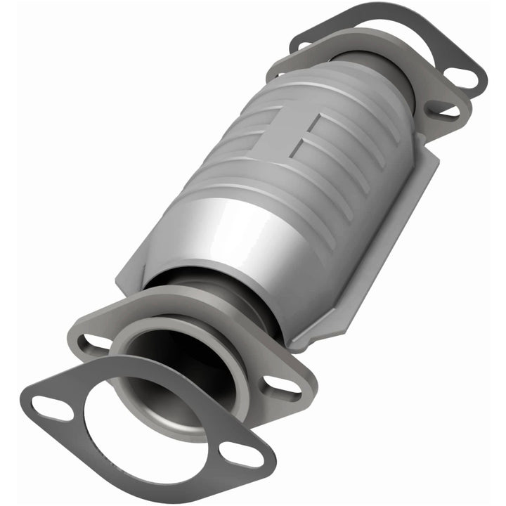Magnaflow Conv Nissan-Toyota 12.38X5X4 2.5/2 Direct-Fit Catalytic Converter for 1990-1994 Nissan D21, 1989-1994 Toyota Camry, and More - OneFastShop