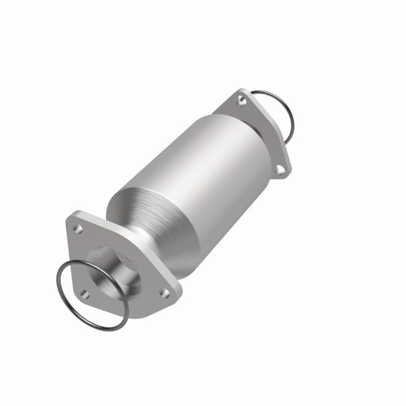 Magnaflow Direct Fit Catalytic Converter 05-10 Honda Odyssey 3.5L CARB Compliant for Easy Installation and Optimal Performance