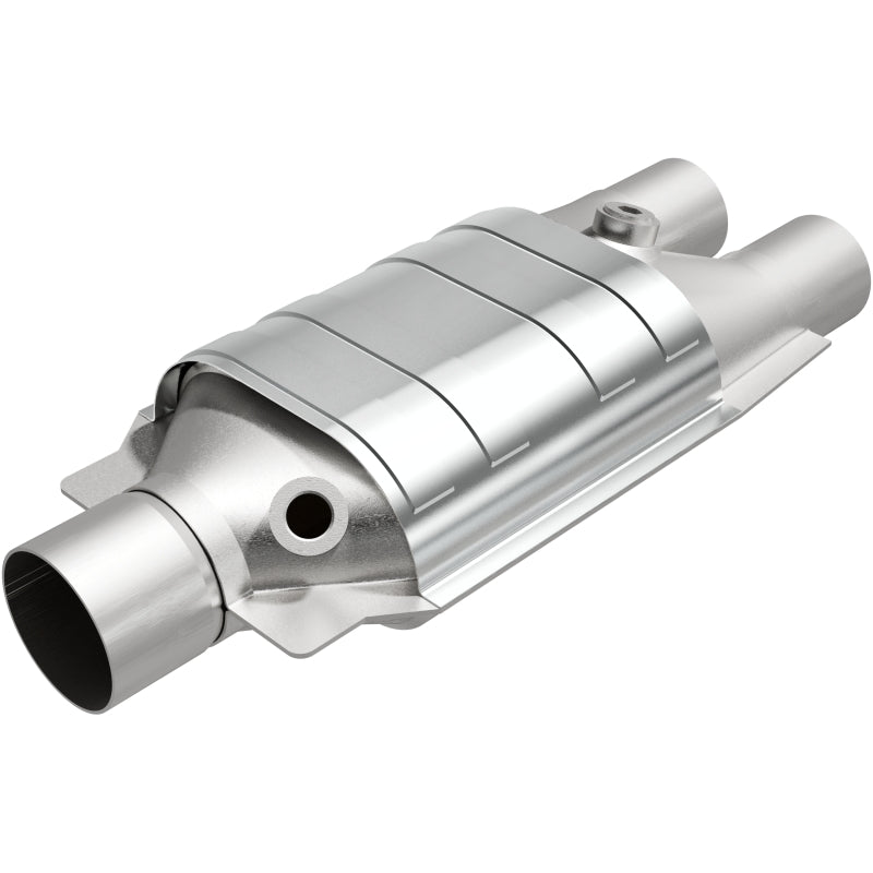 Magnaflow Conv Universal 2.5/2 Single/Dual O2 OEM for Dodge B1500 B2500 Ram 1500 2500 3500 1996-2003