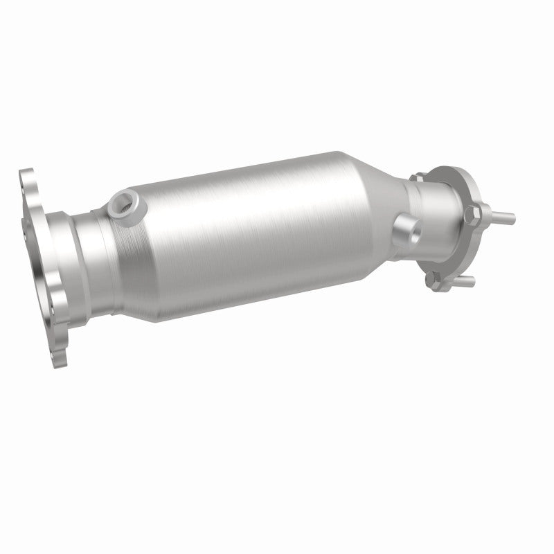 MagnaFlow OEM Grade Direct-Fit Catalytic Converter for 12-16 Audi A6/Quattro 2.0L