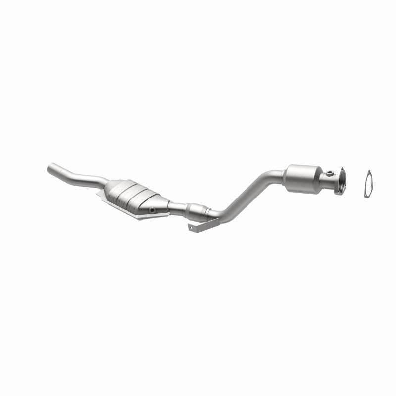 Magnaflow Catalytic Converter DF 03 Direct Fit for 2000-2005 Volkswagen Passat 2.8L - OneFastShop