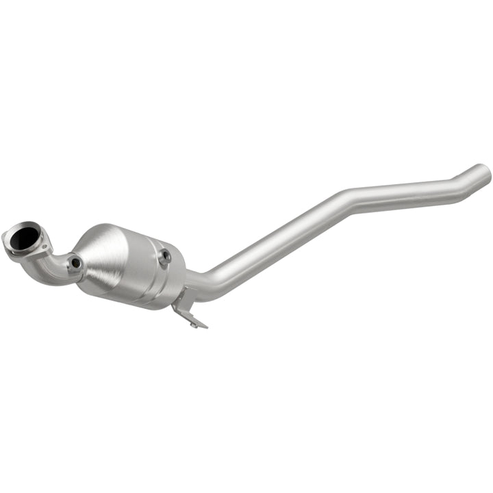 Magnaflow Direct-Fit Catalytic Converter 2006-2011 R350 3.5L Underbody - OneFastShop