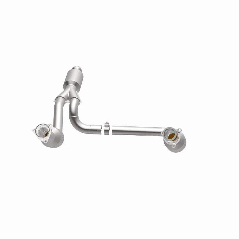 Magnaflow Underbody Direct-Fit Catalytic Converter for Chevrolet Silverado 1500 14-15