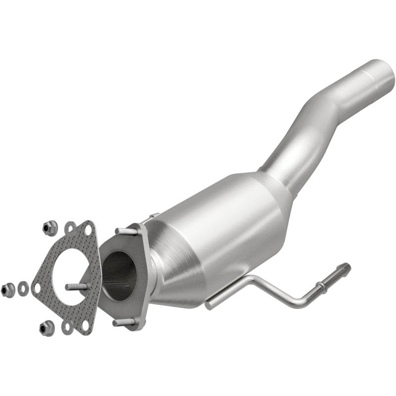 Magnaflow Direct Fit Catalytic Converter for 04-06 Volkswagen Touareg 3.2L - OneFastShop