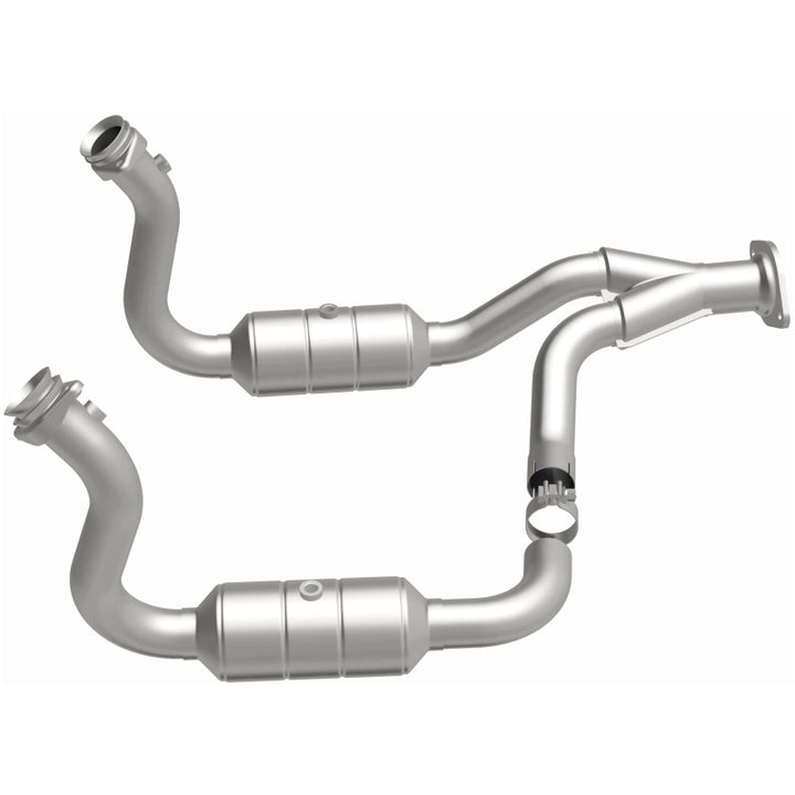 Magnaflow Direct Fit Catalytic Converter for 08-10 Ford F-350 Super Duty 6.8L - OneFastShop