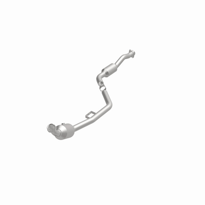 Magnaflow Conv Direct Fit OEM Catalytic Converter 2007 Mercedes-Benz E350 Underbody 67.5in Length - OneFastShop