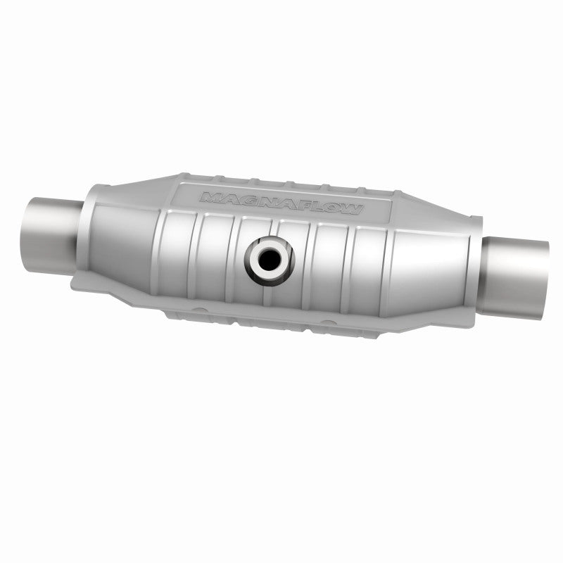 Magnaflow Universal Catalytic Converter 2.5" OBDII Rear Mid-Bed 02