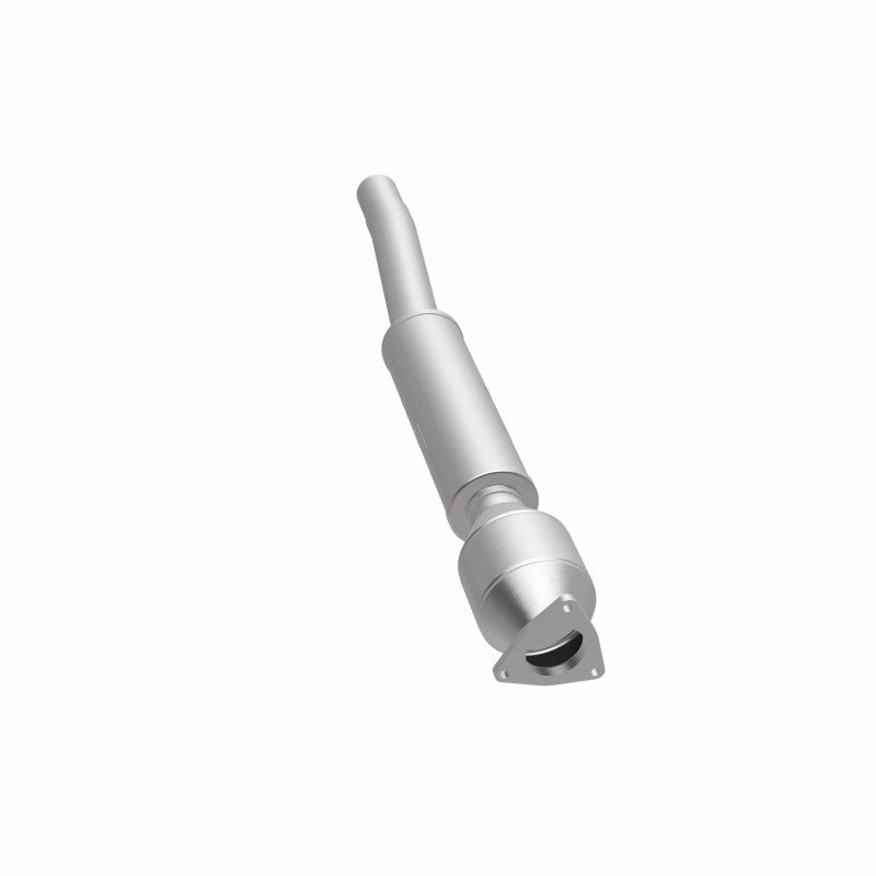Magnaflow Direct-Fit Catalytic Converter 04-06 VW Phaeton 4.2L Passenger Side Rear - OneFastShop