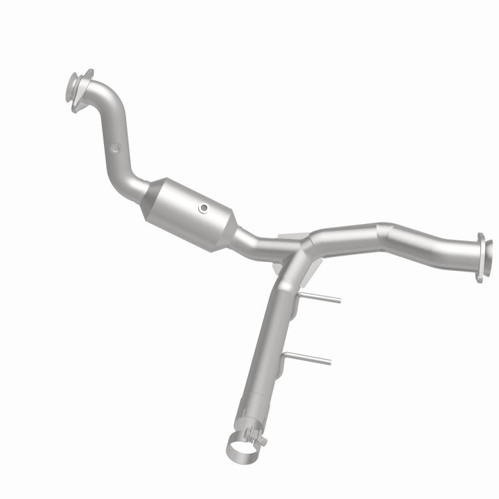 Magnaflow Conv Direct Fit 15-17 Ford F150 V6 2.7L OEM Underbody Catalytic Converter - OneFastShop