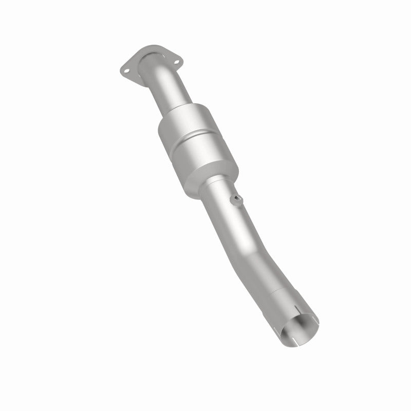 Magnaflow Direct-Fit Catalytic Converter Passenger Side Rear for 2001-2006 Chevy/GMC Silverado/Sierra 2500 HD