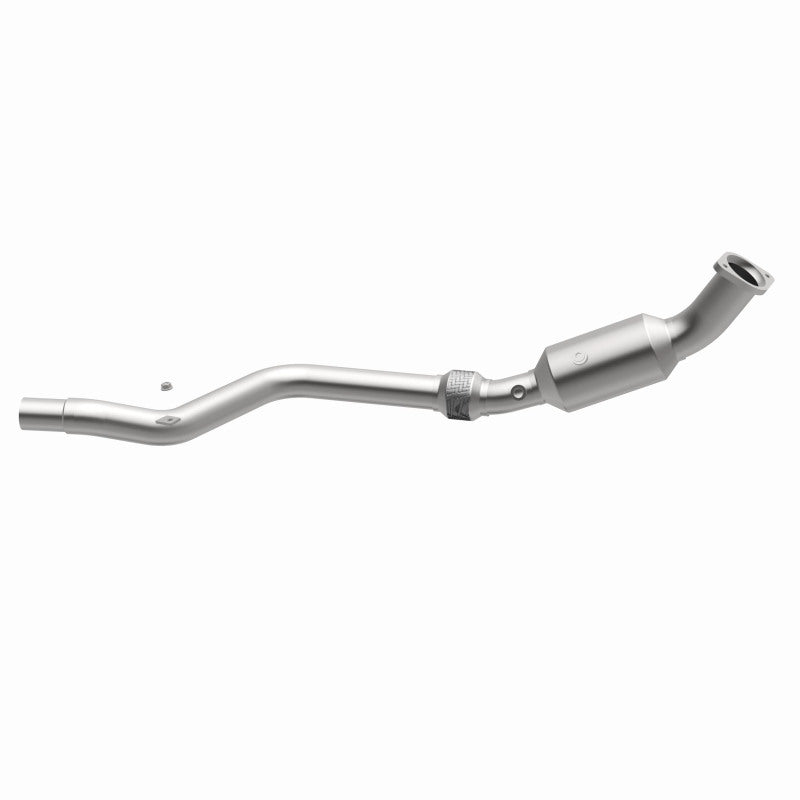 Magnaflow Direct Fit Catalytic Converter for 05-06 Chrysler 300 3.5L - OneFastShop