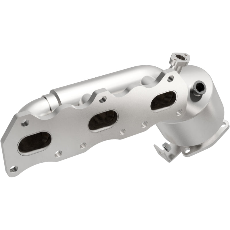 MagnaFlow Conv DF Direct-Fit Catalytic Converter for 2000 Suzuki Grand Vitara 2.5L - OneFastShop