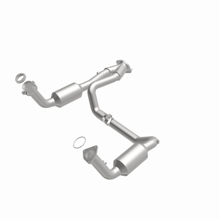 MagnaFlow Direct-Fit Catalytic Converter - 2005 Vehicles Compatible