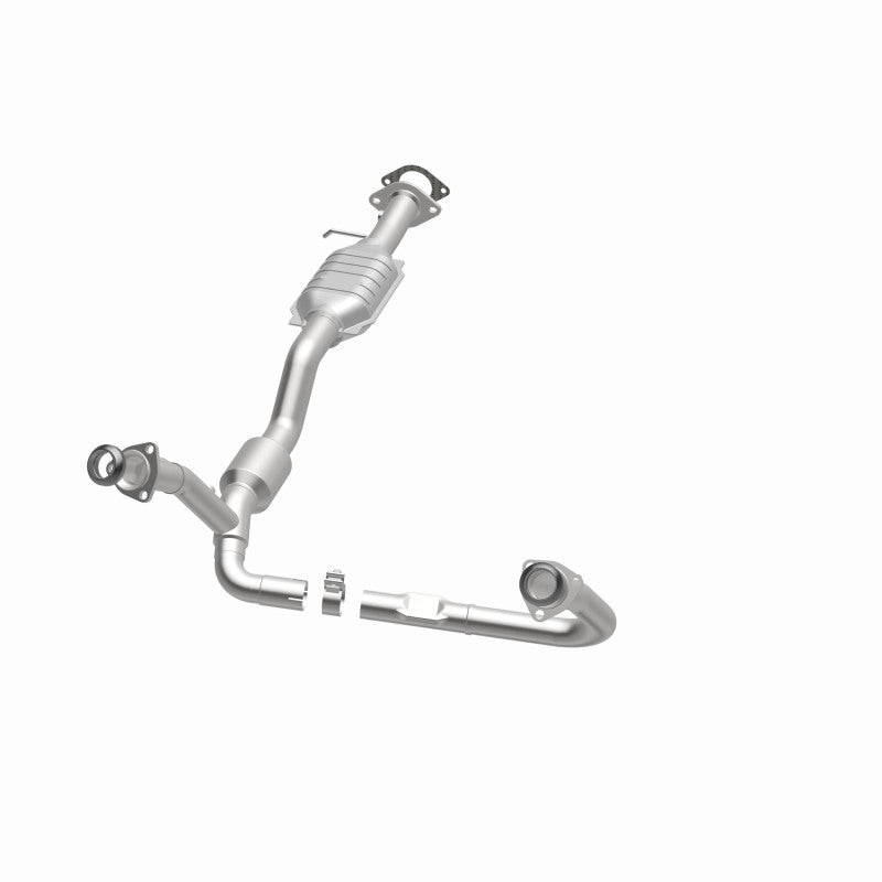MagnaFlow Conv DF S10 PU- 01-03 6 4.3L OEM - OneFastShop