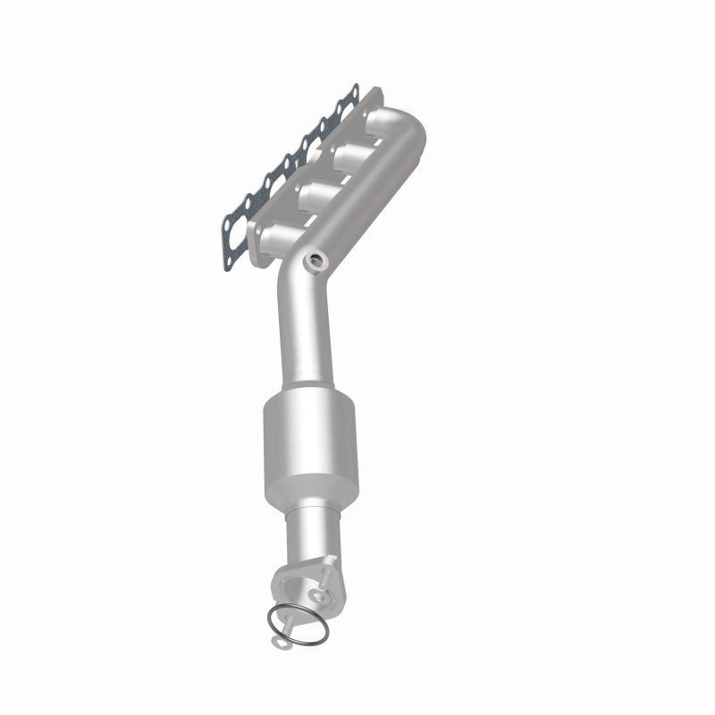 Magnaflow 2004 Nissan Titan 5.6L Direct Fit Converter - OneFastShop