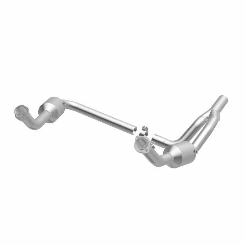Magnaflow Direct Fit CARB Compliant Catalytic Converter for 2010-2011 Jeep Wrangler 3.8L