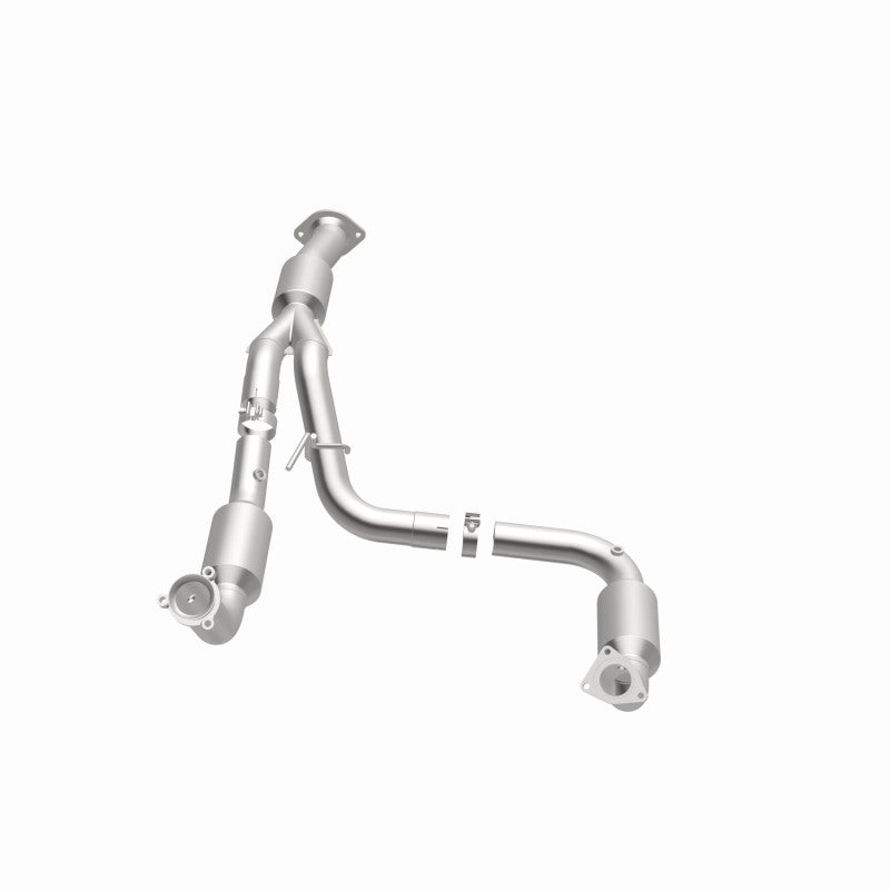 Magnaflow Direct Fit Catalytic Converter for 12-17 Chevrolet Express 3500 6.0L - OneFastShop