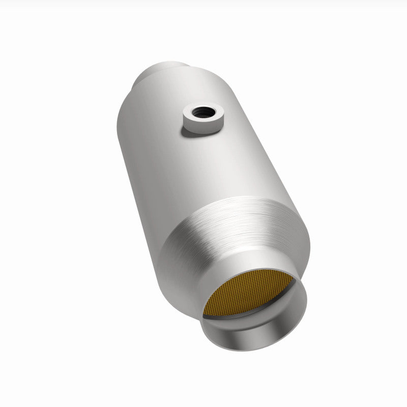 Magnaflow Catalytic Converter 2.5in CA Spun Mid-Bed